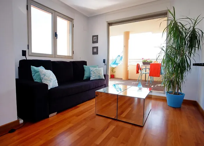 Deluxe & دينايا